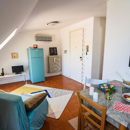 Apartamento La Mansardina Vintage San Benedetto del Tronto Exterior foto
